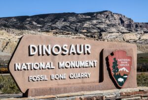 Schild Dinosaur National Monument